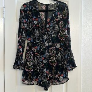 Lush Floral Romper Size M